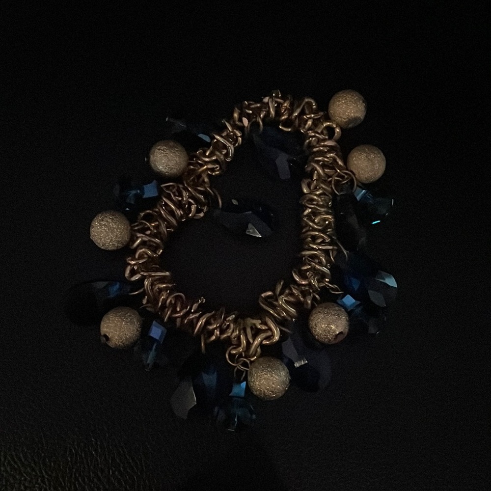 Blue and gold beaded bracelet - brand new